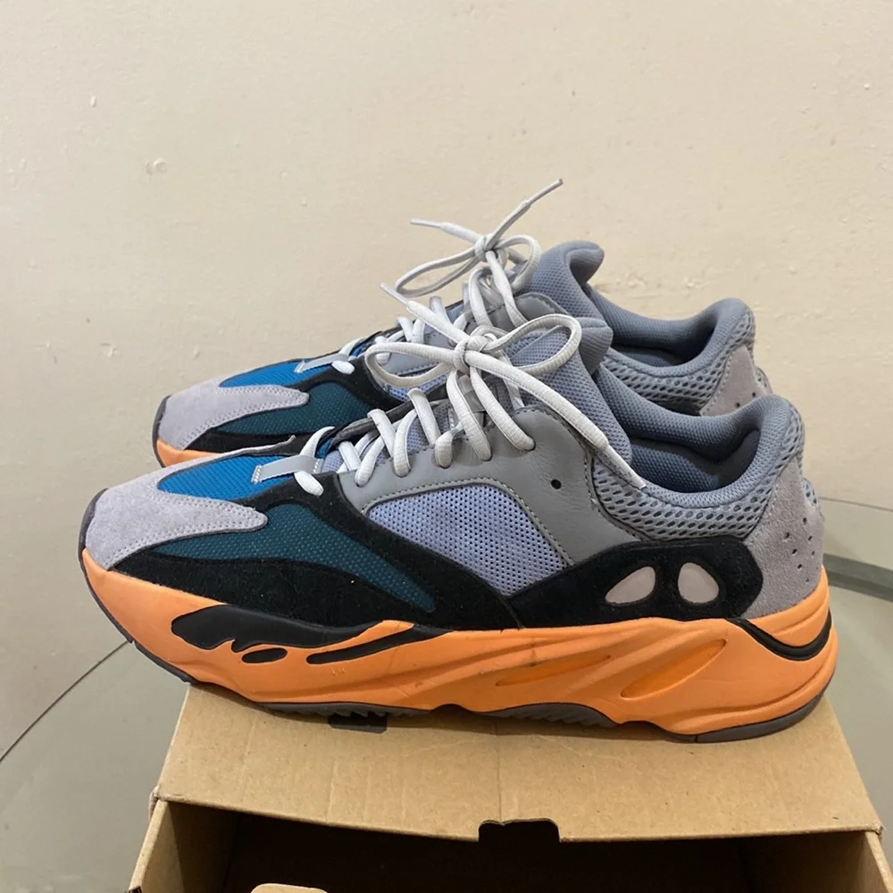 Adidas Yeezy Boost 700 Wash Orange - Picture 7 of 7